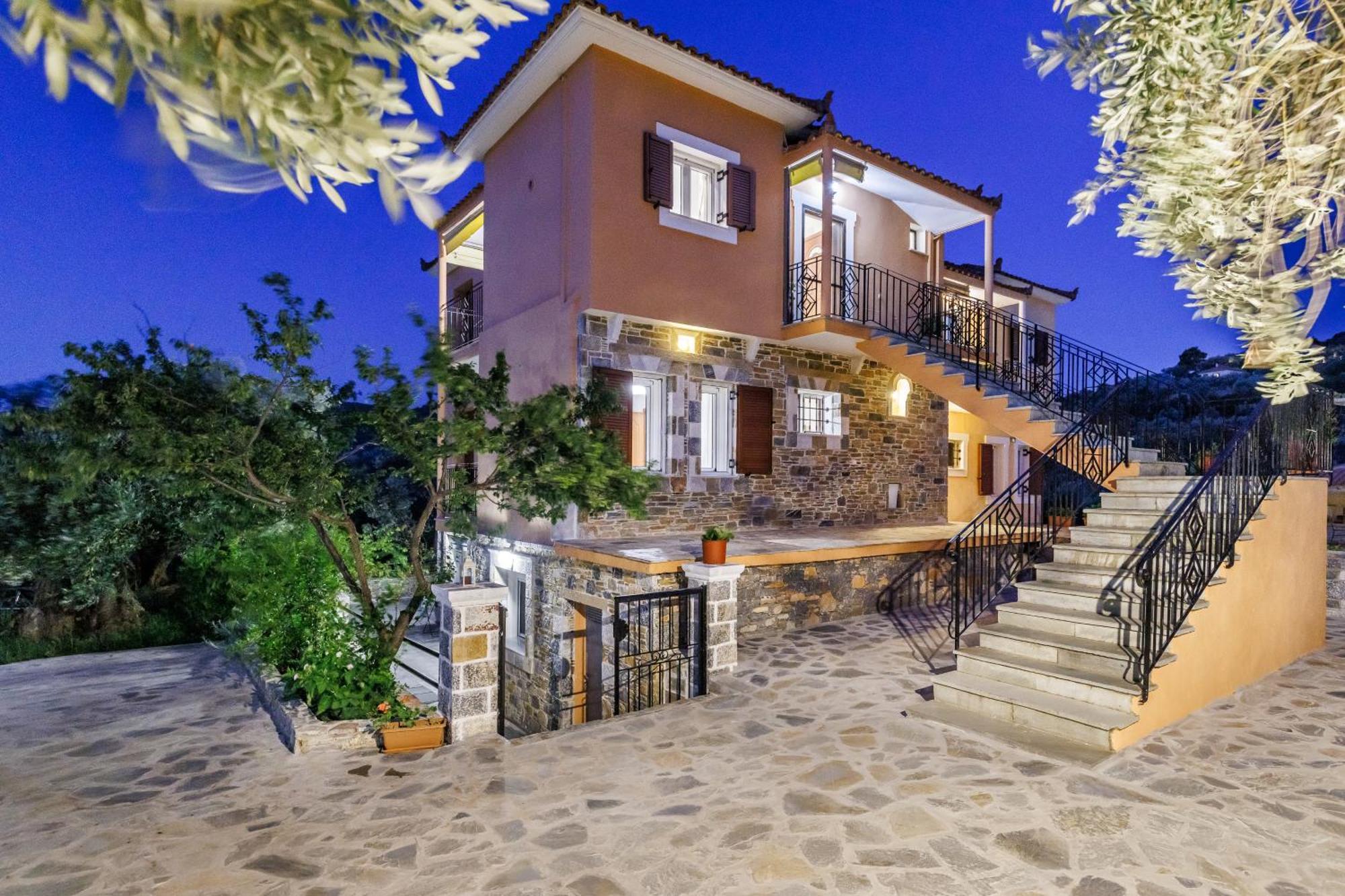 Holiday home Eleonora's *